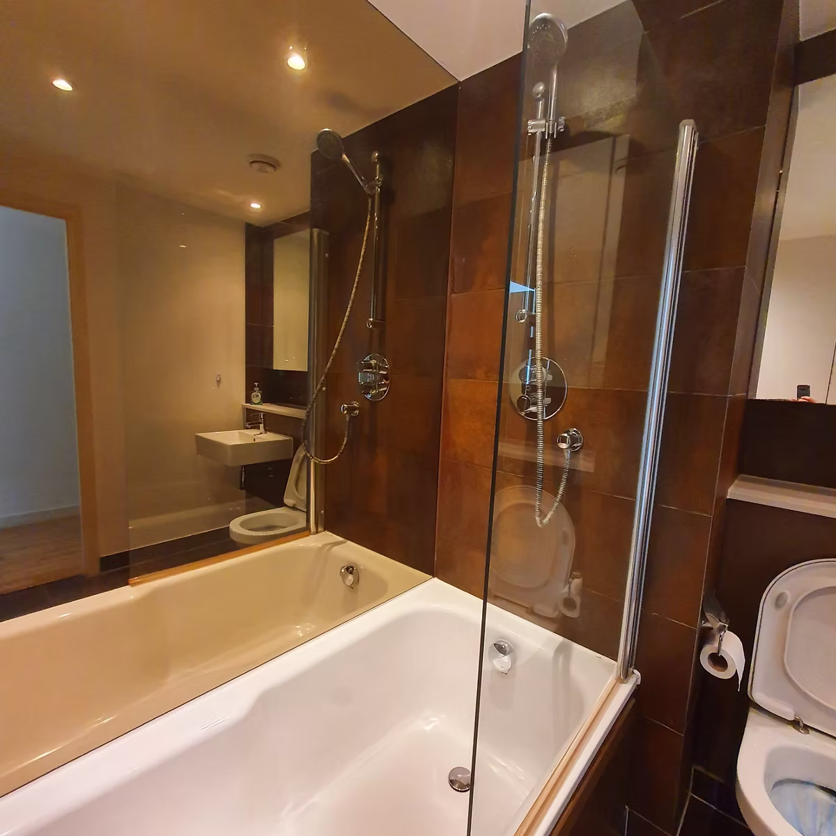 Limescale Removal - Bathroom